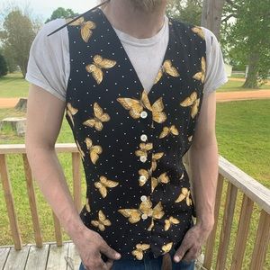 Butterfly vest